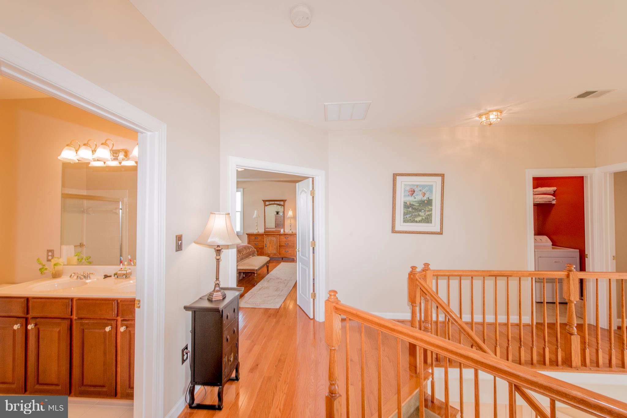 604 Crawfords Ridge Road Odenton, MD 21113 - Photo 13 of 30 Huge hall upstairs