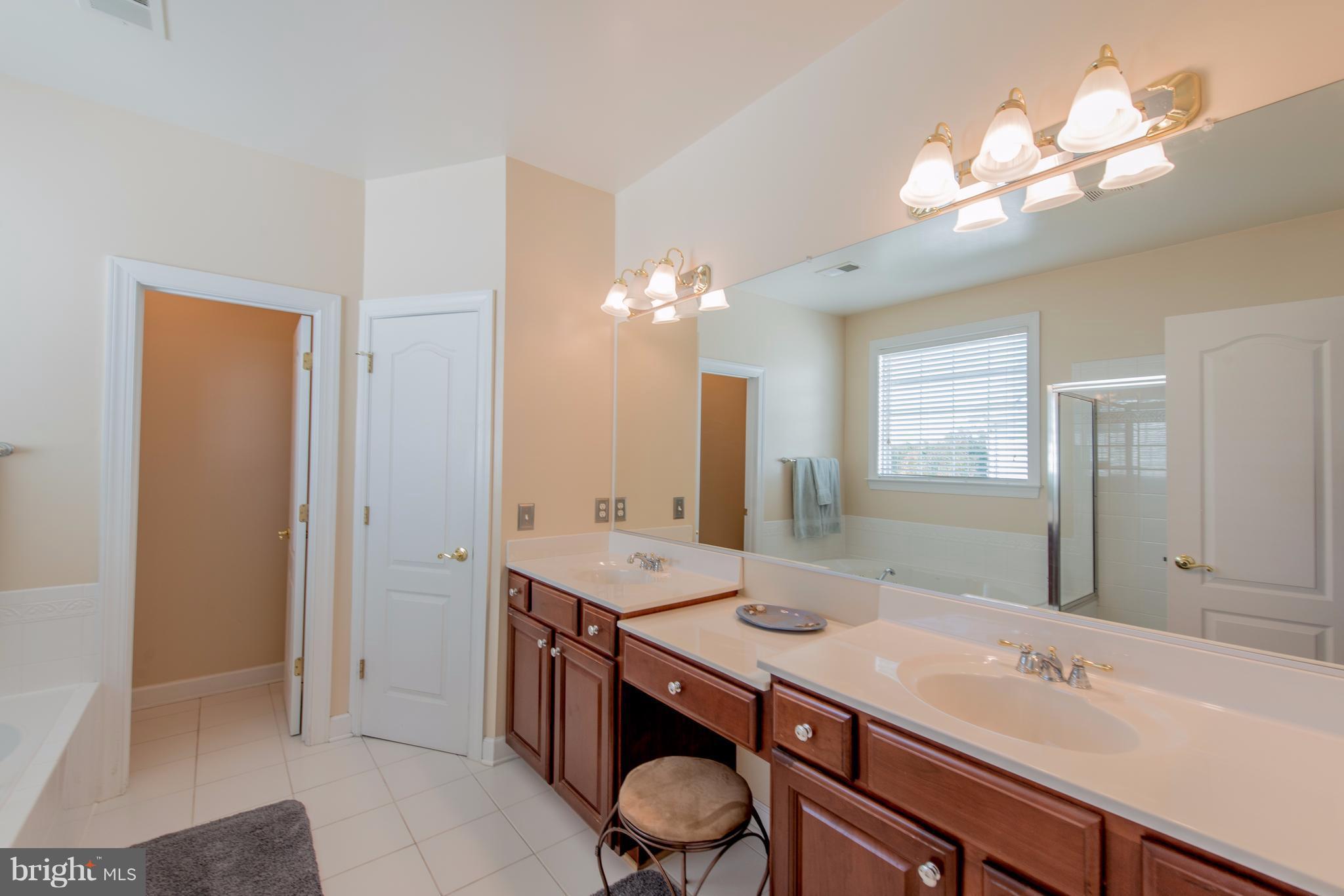 604 Crawfords Ridge Road Odenton, MD 21113 - Photo 22 of 30 Bath (Master)