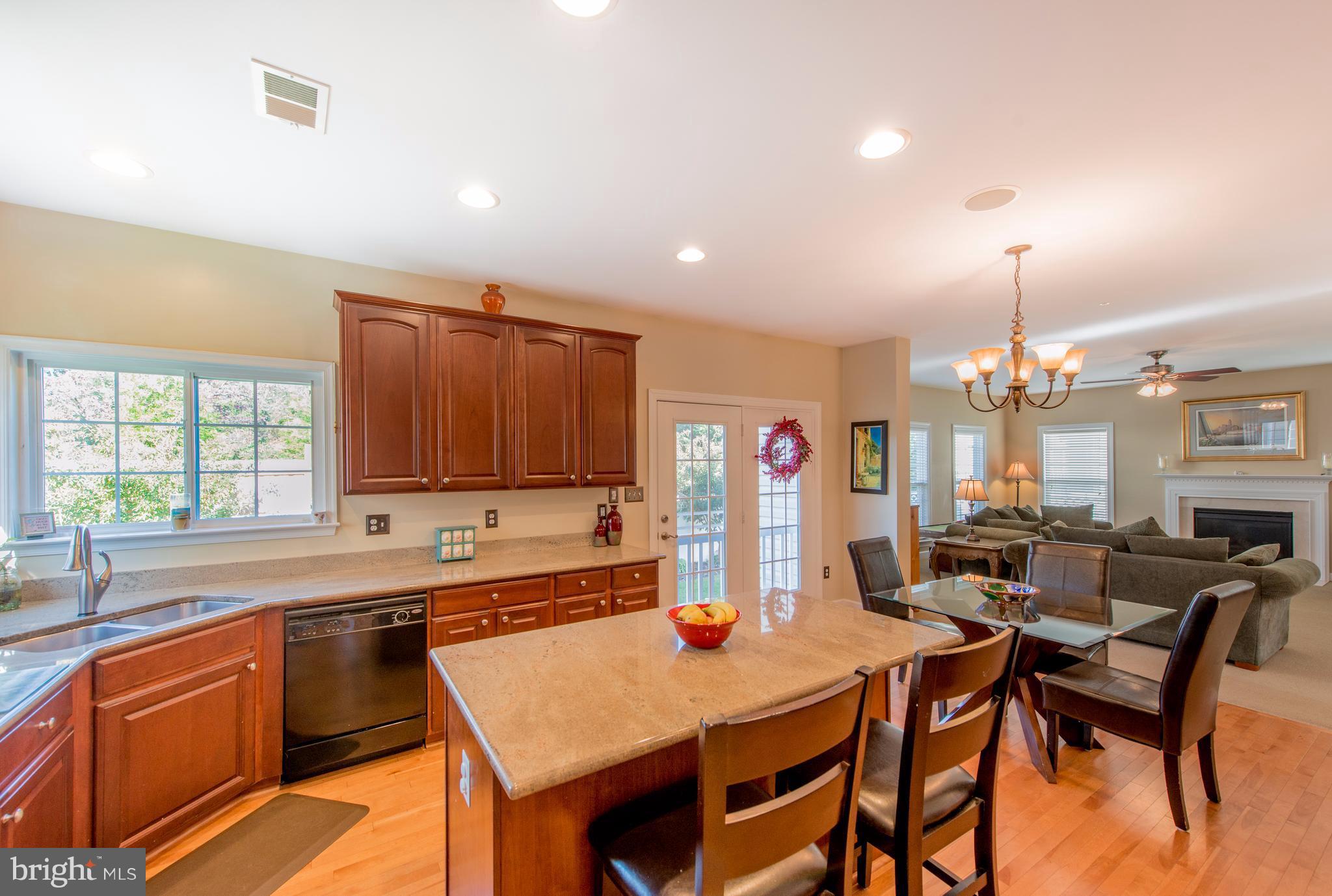 604 Crawfords Ridge Road Odenton, MD 21113 - Photo 9 of 30 Kitchen