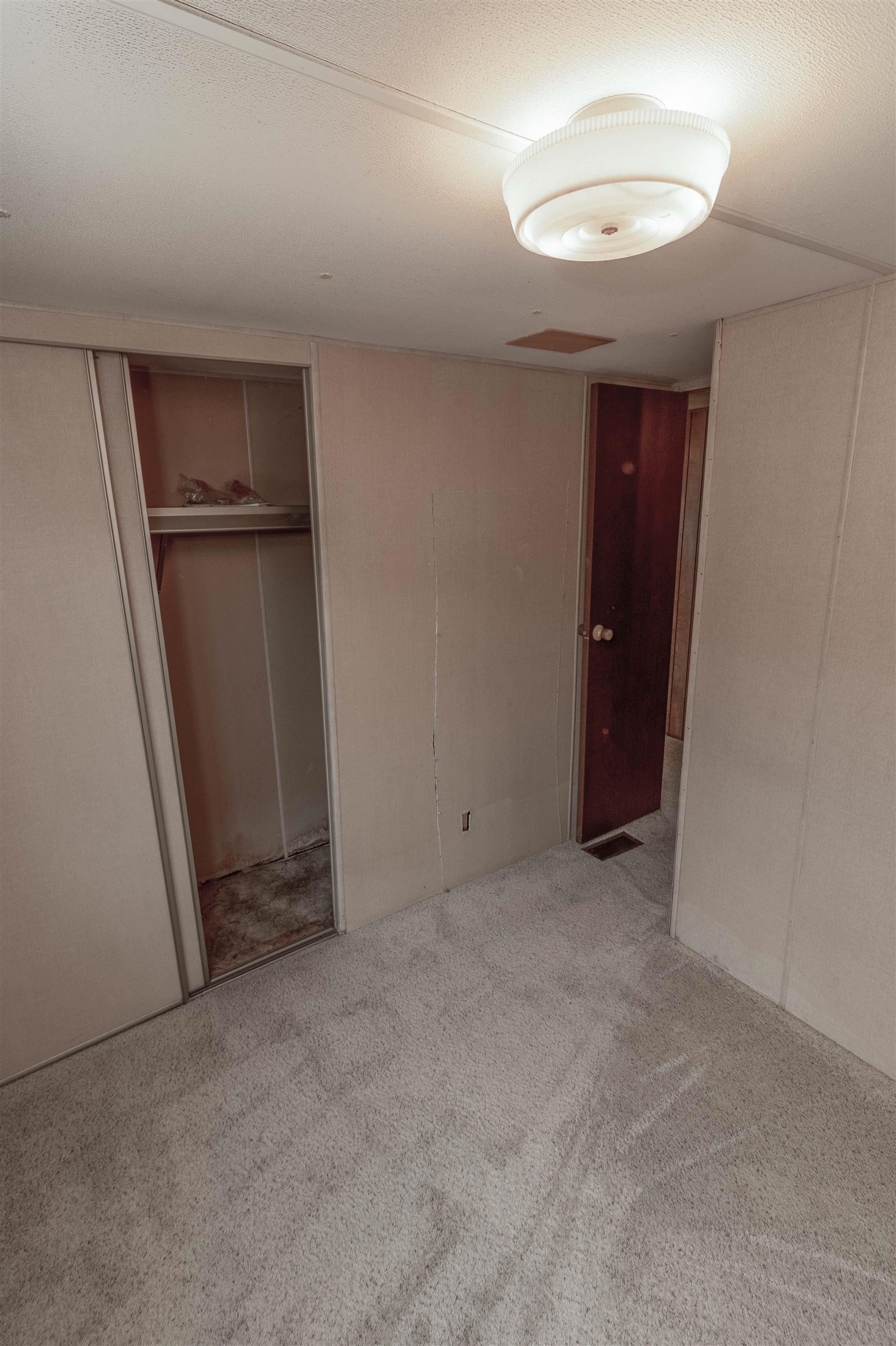 808 24 Road Grand Junction, CO 81505 - Photo 17 of 23 an empty room with closet