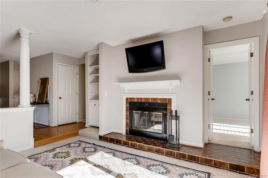 222 Queens Road, Unit 53 Charlotte, NC 28204 - Photo 5 of 27 Gallery Image 5