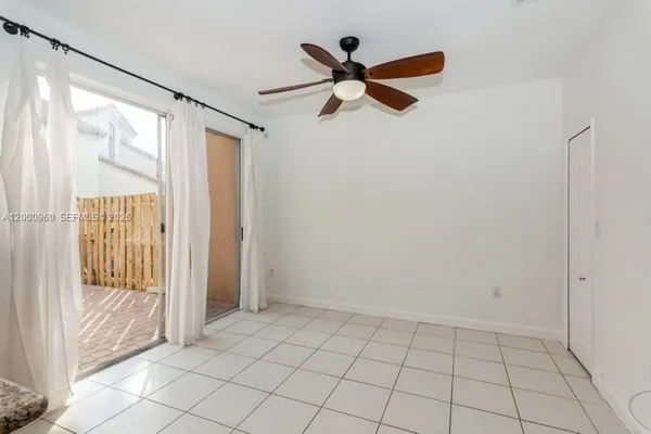 $3,000 | 10884 Southwest 89th Street, Miami, FL 33176