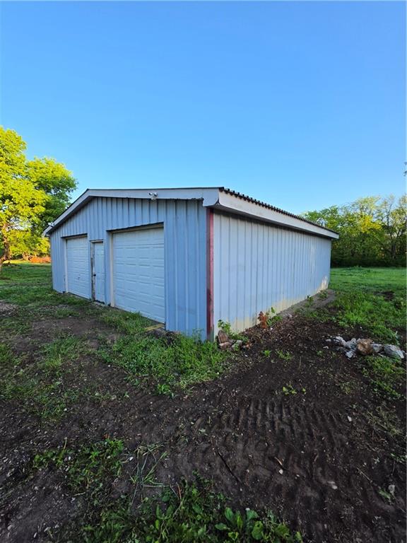 1112 Southwest 21st Road Chilhowee, MO 64733 - Photo 11 of 21