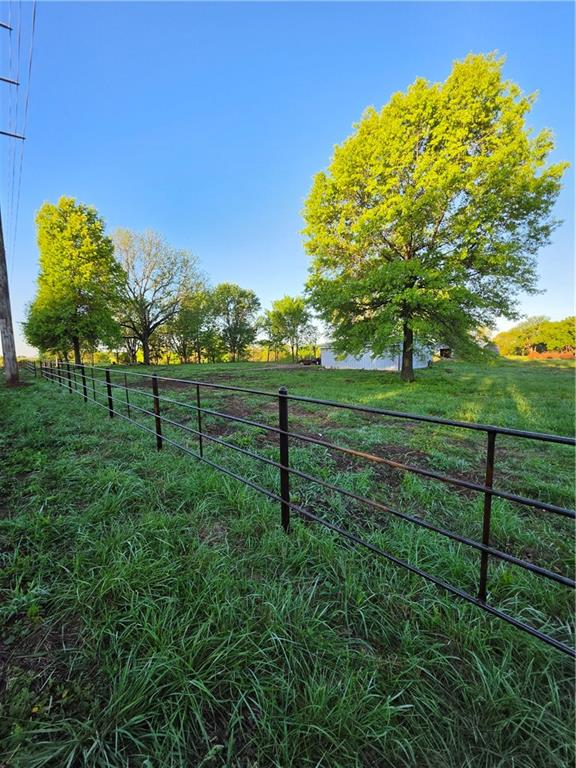 1112 Southwest 21st Road Chilhowee, MO 64733 - Photo 9 of 21