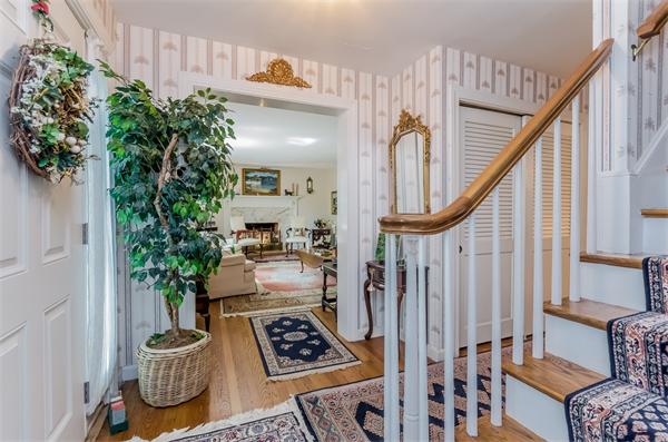24 Hickory Hill Road Manchester, MA 01944 - Photo 2 of 19 Gallery Image 2