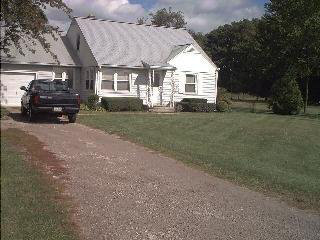 8078 South Custer Road Monroe, MI 48161 - Photo 3 of 4 541377-2.JPG