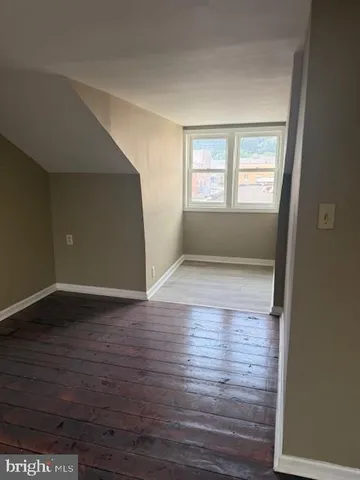 $1,750 | 234 Lincoln Highway East, Unit 3, Coatesville, PA 19320