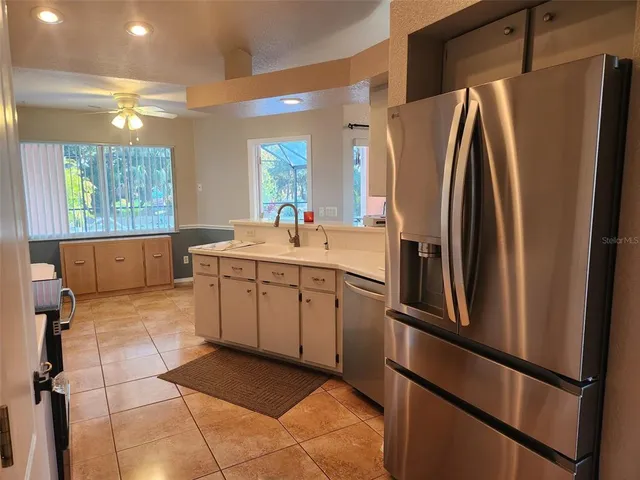 $2,400 | 404 Hazel Circle, Punta Gorda, FL 33982