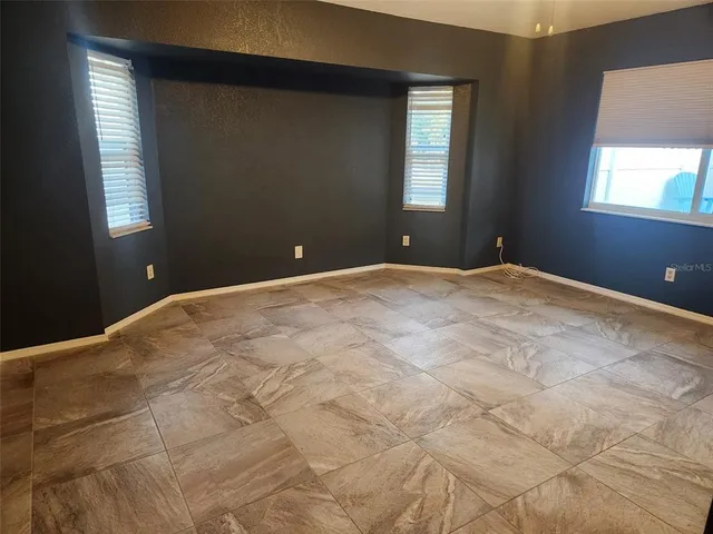 $2,400 | 404 Hazel Circle, Punta Gorda, FL 33982