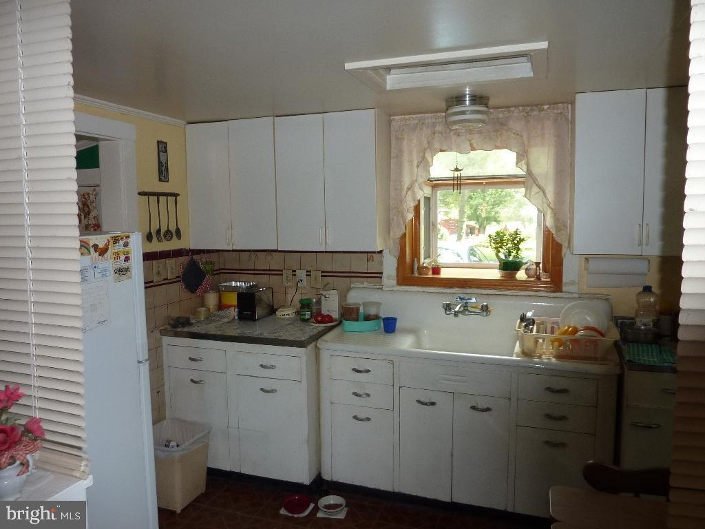 54 North Donerville Road Mountville, PA 17554 - Photo 5 of 18 Gallery Image 5