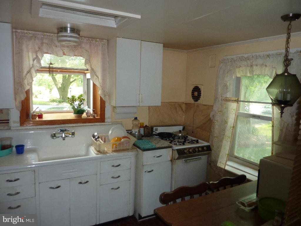 54 North Donerville Road Mountville, PA 17554 - Photo 6 of 18 Gallery Image 6
