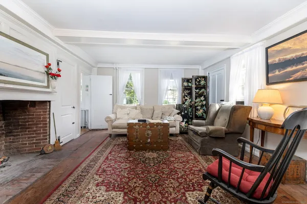 $595,000 | 493 Main Street, Wethersfield, CT 06109