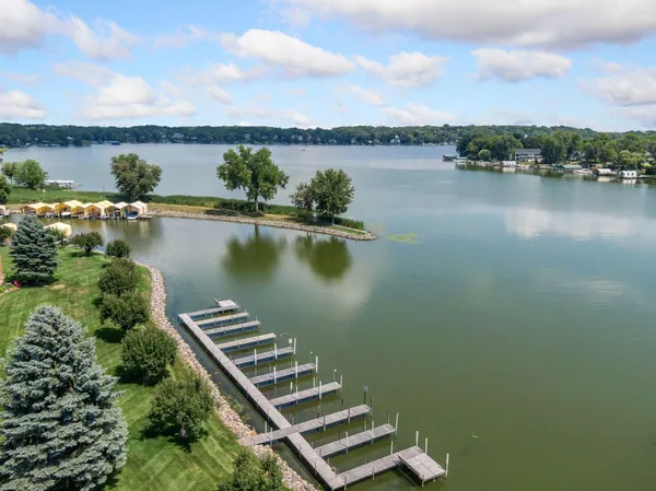 $215,000 | 5430 3 Points Boulevard, Unit 132, Mound, MN 55364