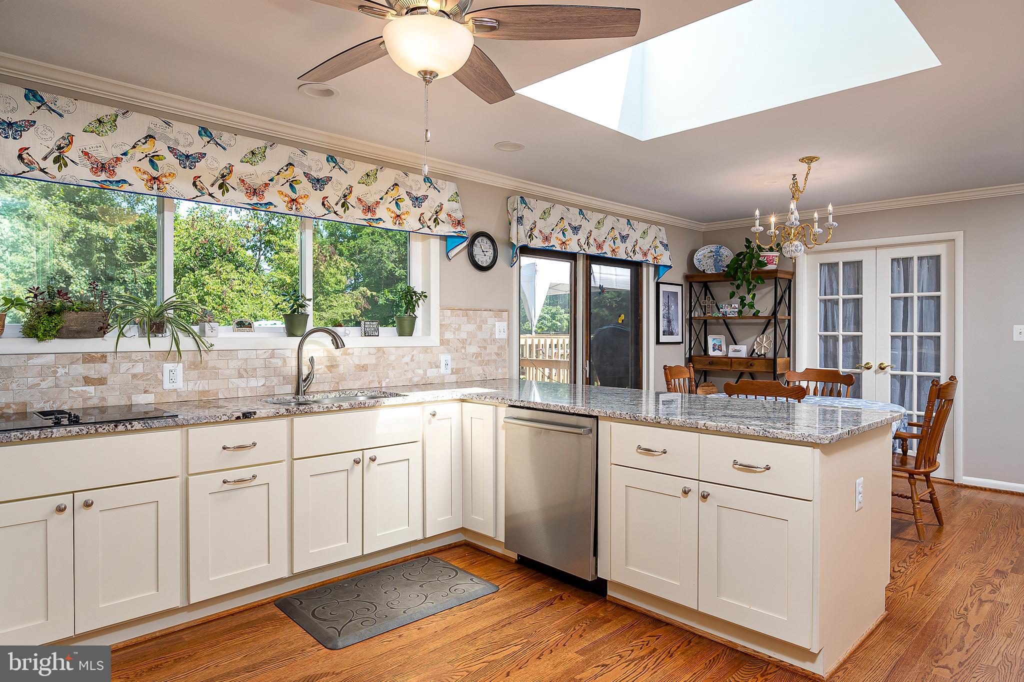 5289 Kerger Road Ellicott City, MD 21043 - Photo 14 of 51 Kitchen