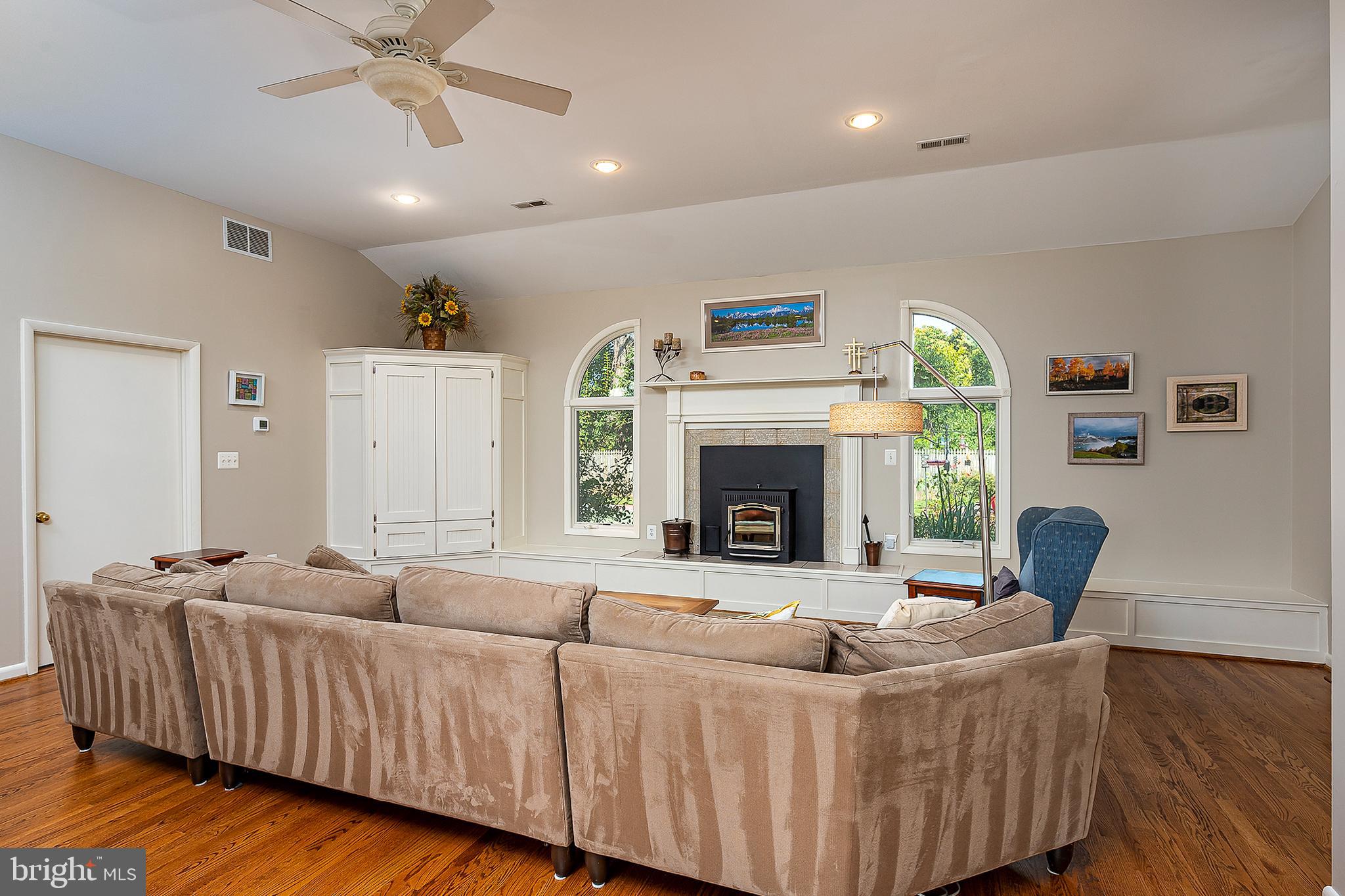 5289 Kerger Road Ellicott City, MD 21043 - Photo 21 of 51 Family Room