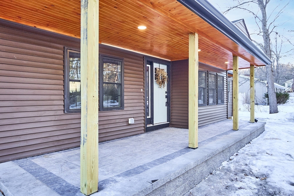 85 Narrows Road Westminster, MA 01473 - Photo 2 of 42 Gallery Image 2
