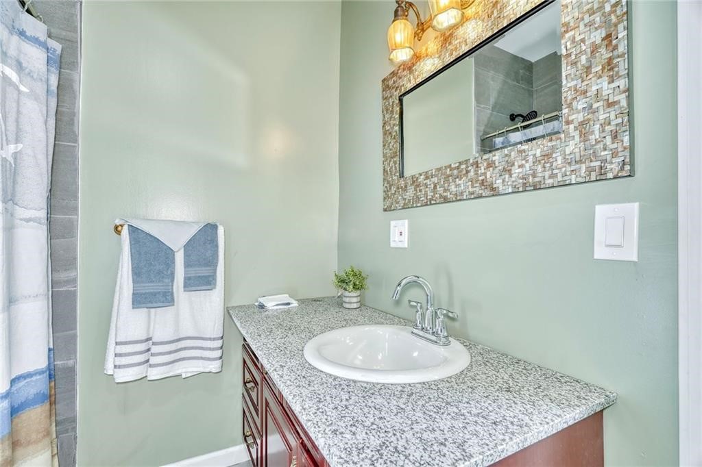 170 Otis Street Rochester, NY 14606 - Photo 23 of 36