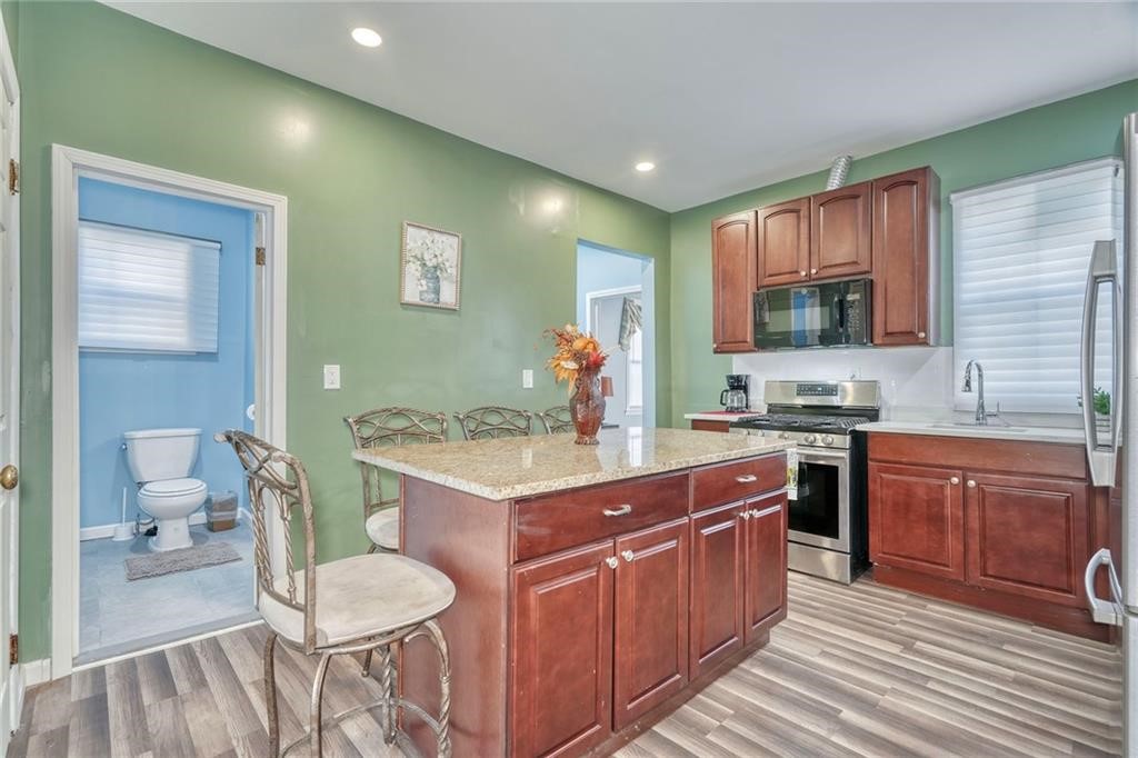 170 Otis Street Rochester, NY 14606 - Photo 9 of 36