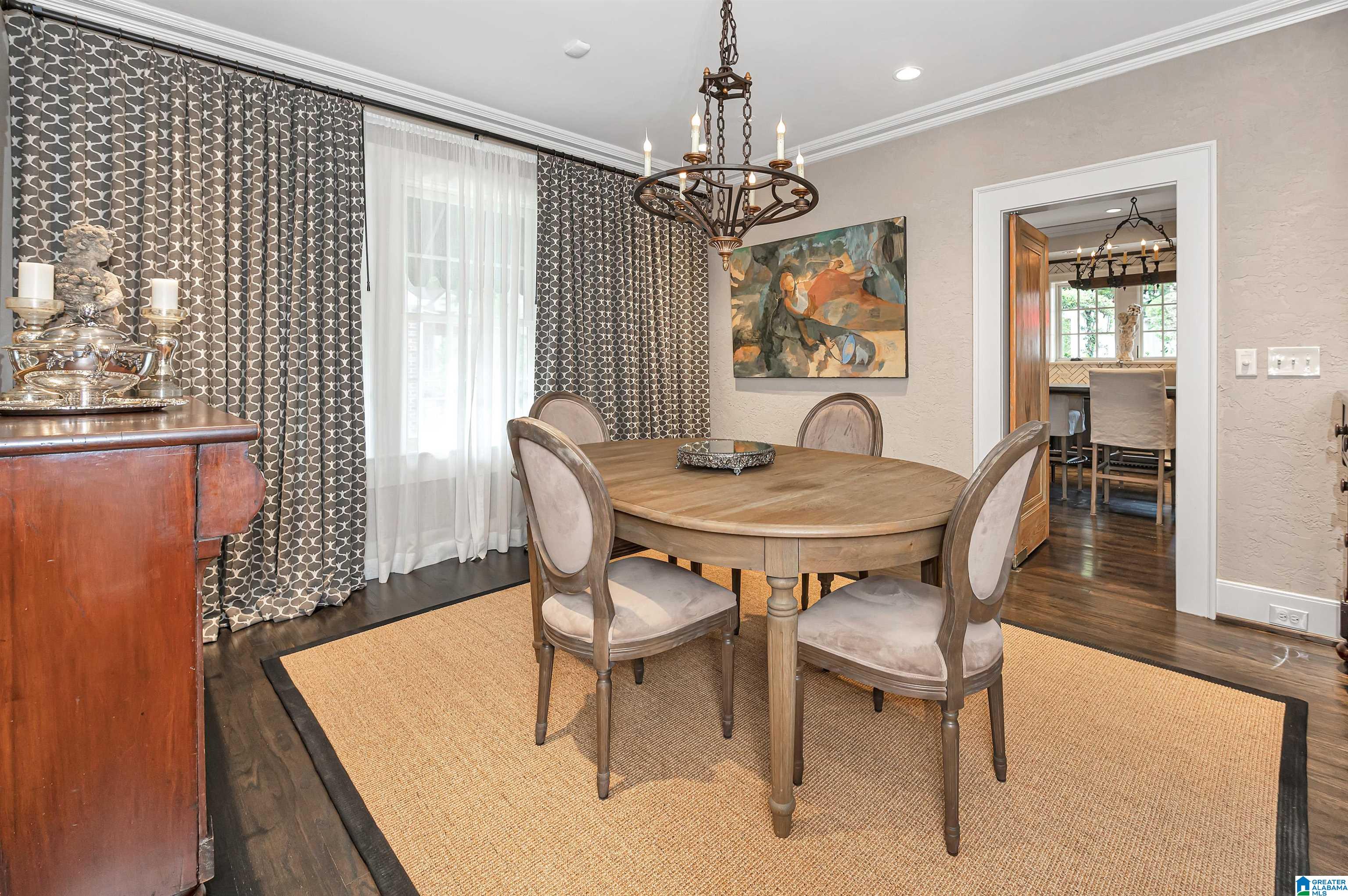 308 La Playa Place Birmingham, AL 35209 - Photo 6 of 32