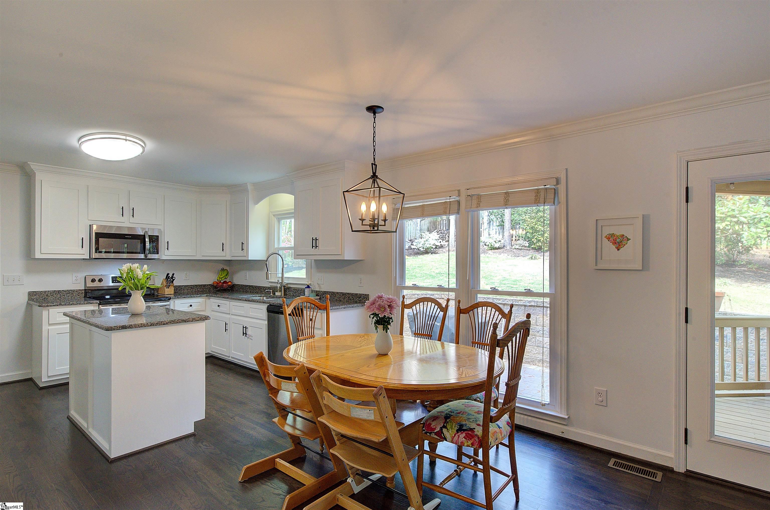 223 Rock Road Greer, SC 29651 - Photo 11 of 48