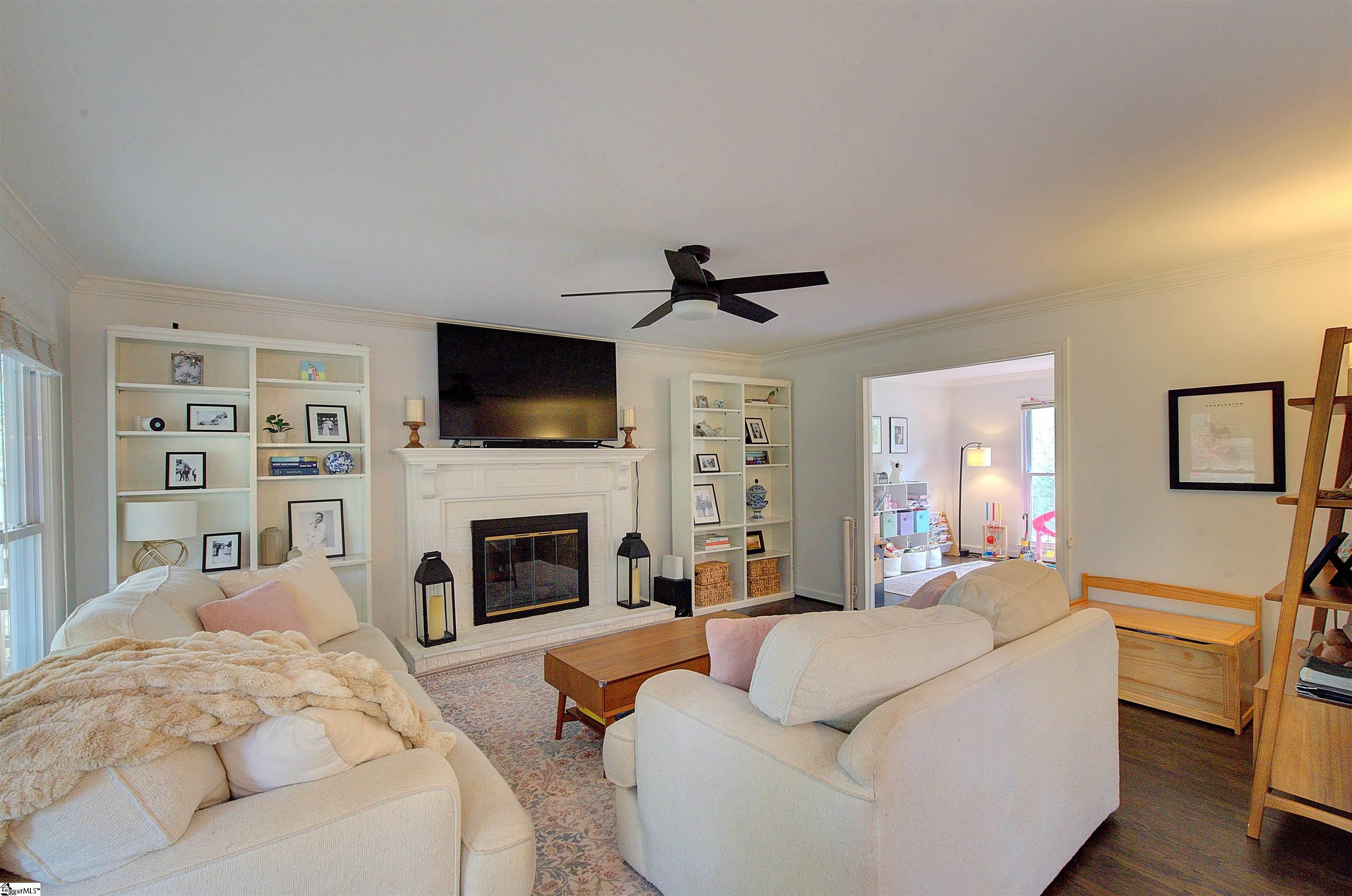 223 Rock Road Greer, SC 29651 - Photo 7 of 48