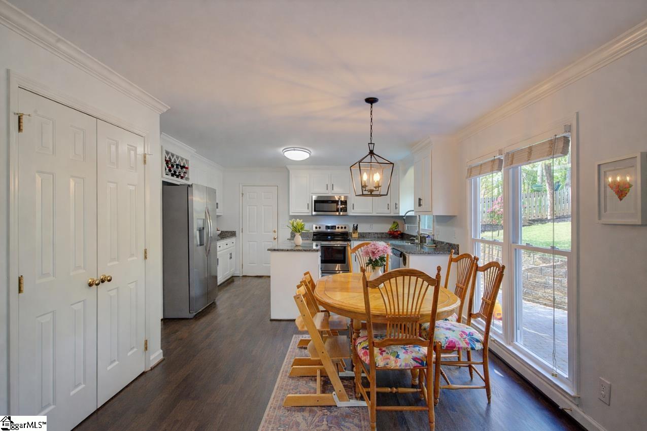 223 Rock Road Greer, SC 29651 - Photo 10 of 48