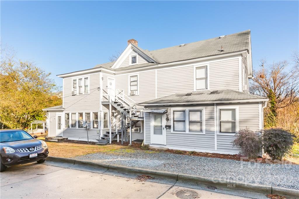 315 State Street Greensboro, NC 27403 - Photo 5 of 21 a view of a large white building