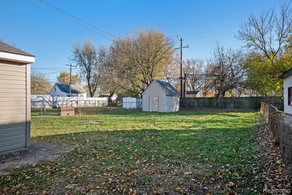 22319 Wick Road Taylor, MI 48180 - Photo 40 of 42