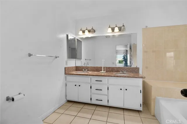 $789,000 | 516 North Moore Avenue, Unit A, Monterey Park, CA 91754