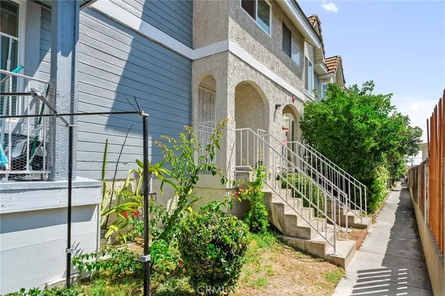 $789,000 | 516 North Moore Avenue, Unit A, Monterey Park, CA 91754