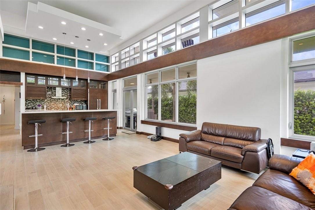 5 Winona Lane Fort Lauderdale, FL 33308 - Photo 12 of 32 Photo 12