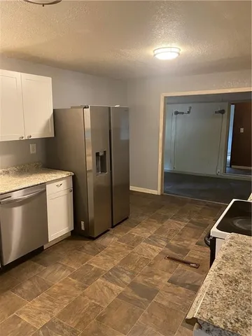 $195,000 | 175 Emerson Avenue, Bonner Springs, KS 66012