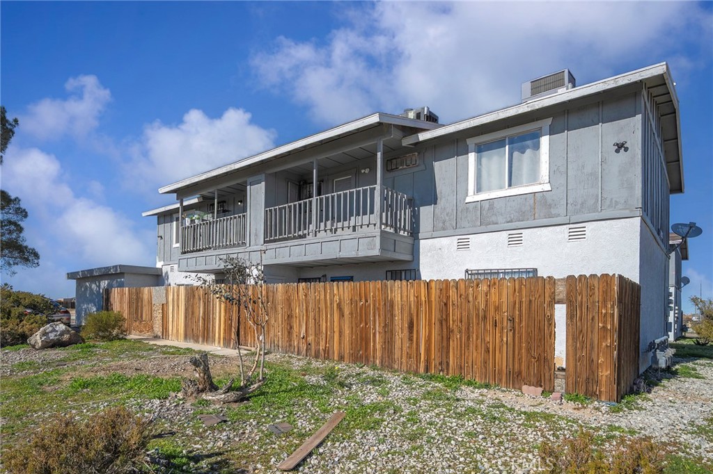 17926 Hermosa Road Adelanto, CA 92301 - Photo 5 of 15