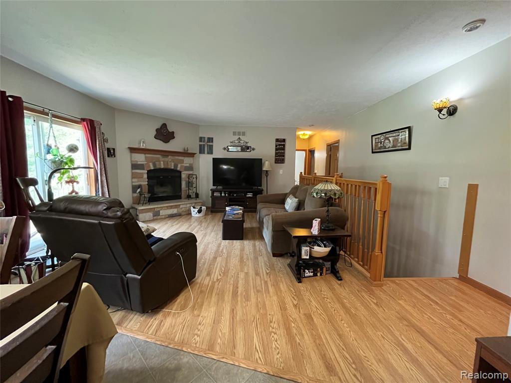 28524 Elwell Road Belleville, MI 48111 - Photo 58 of 84