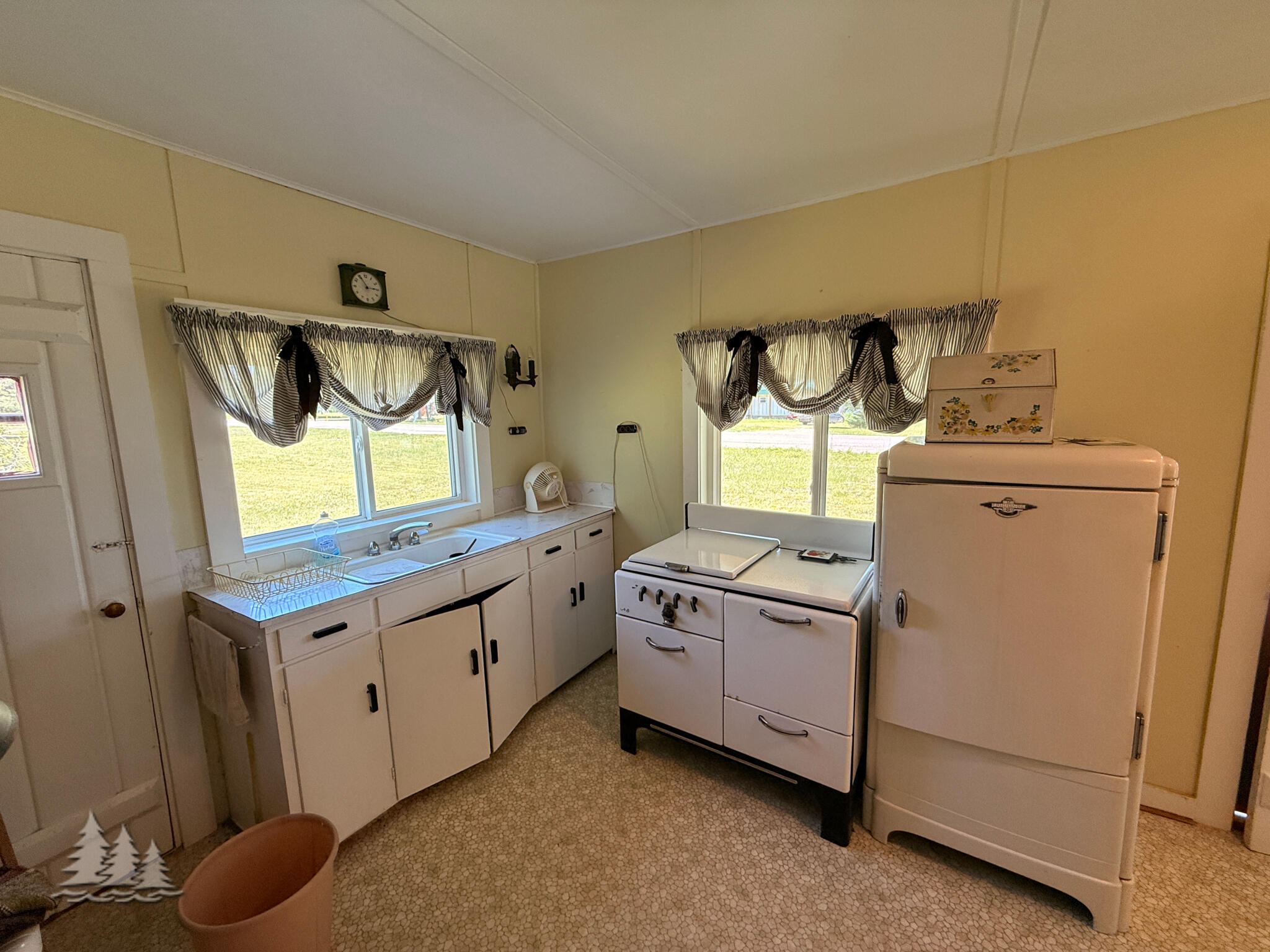 3326 Buttles Road Lewiston, MI 49756 - Photo 15 of 18 Gallery Image 15