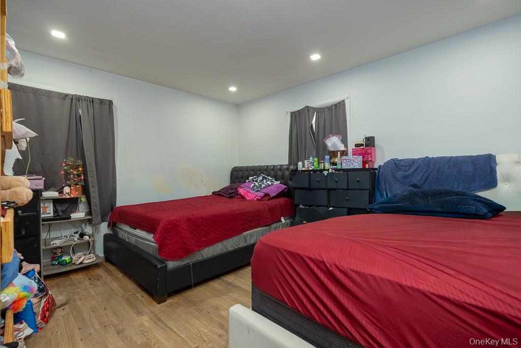 19 James Road Monroe, NY 10950 - Photo 11 of 22 a bedroom with two beds and a closet