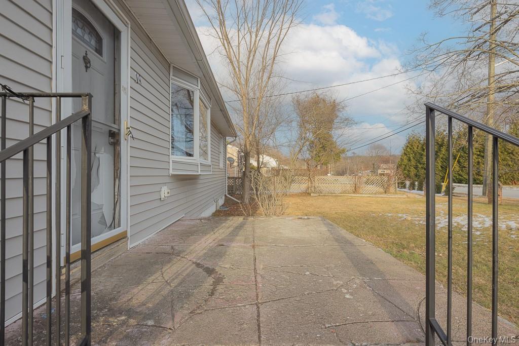 19 James Road Monroe, NY 10950 - Photo 9 of 22 a view of a pathway of a building