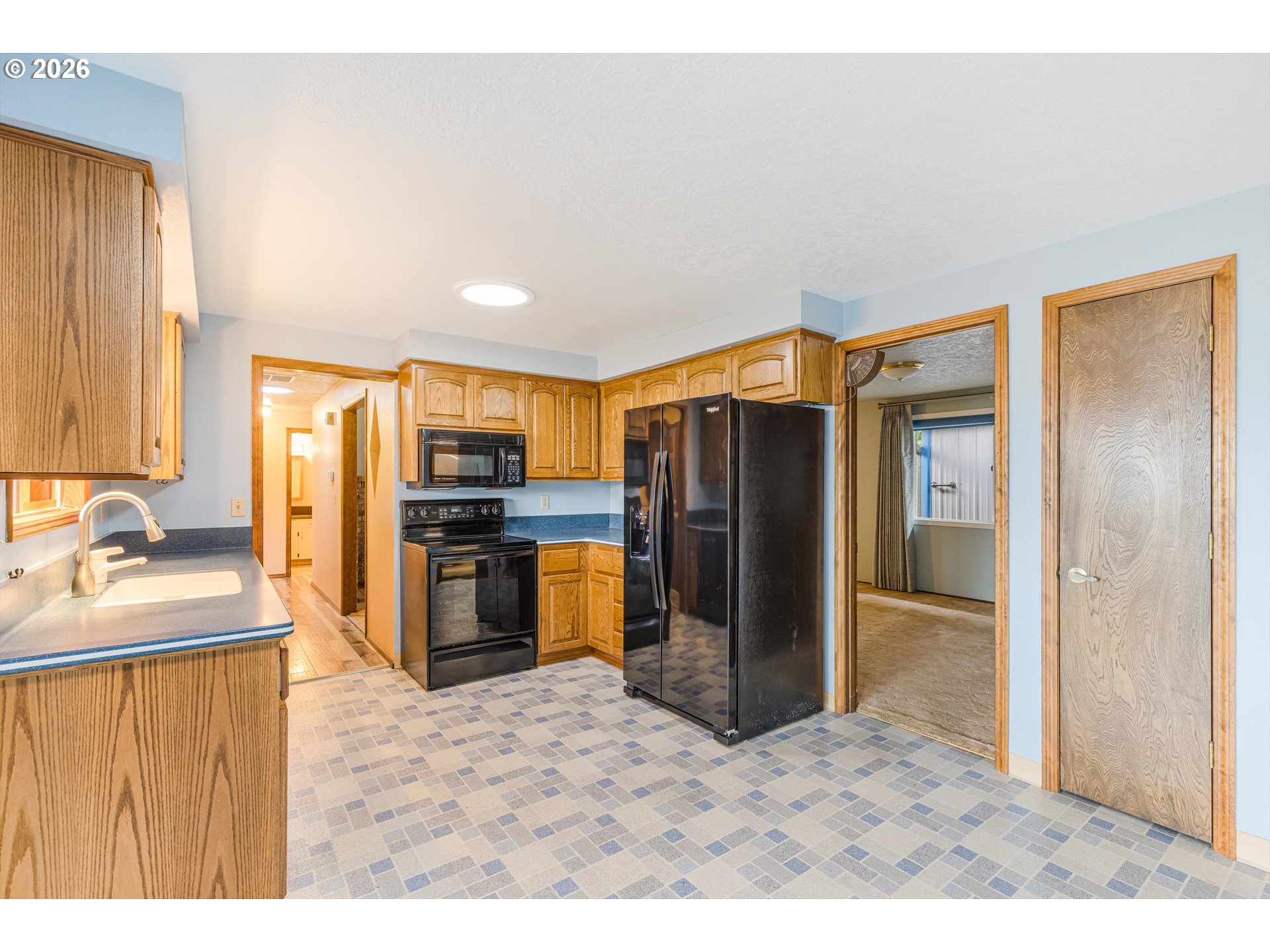 2245 Southeast Wendy Drive Gresham, OR 97080 - Photo 10 of 41