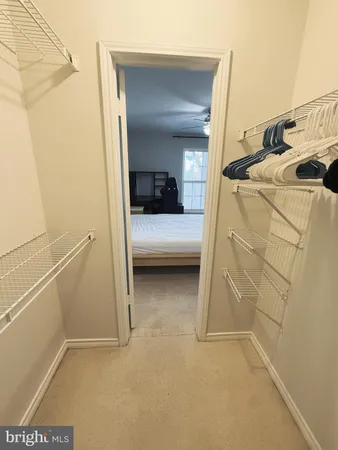 $1,950 | 1532 Lincoln Way, Unit 304, McLean, VA 22102