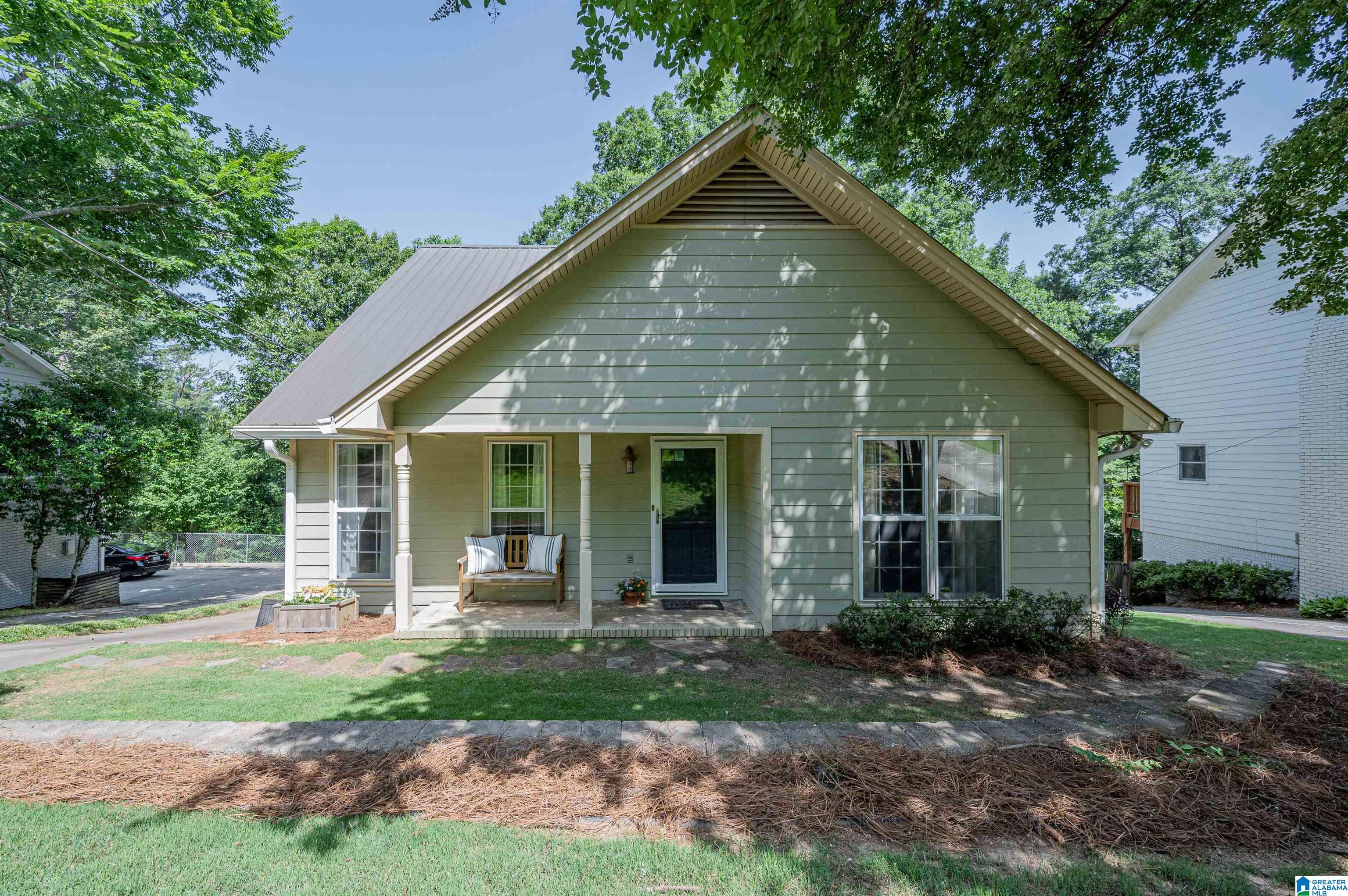 1632 Ridge Road Birmingham, AL 35209 - Photo 1 of 39
