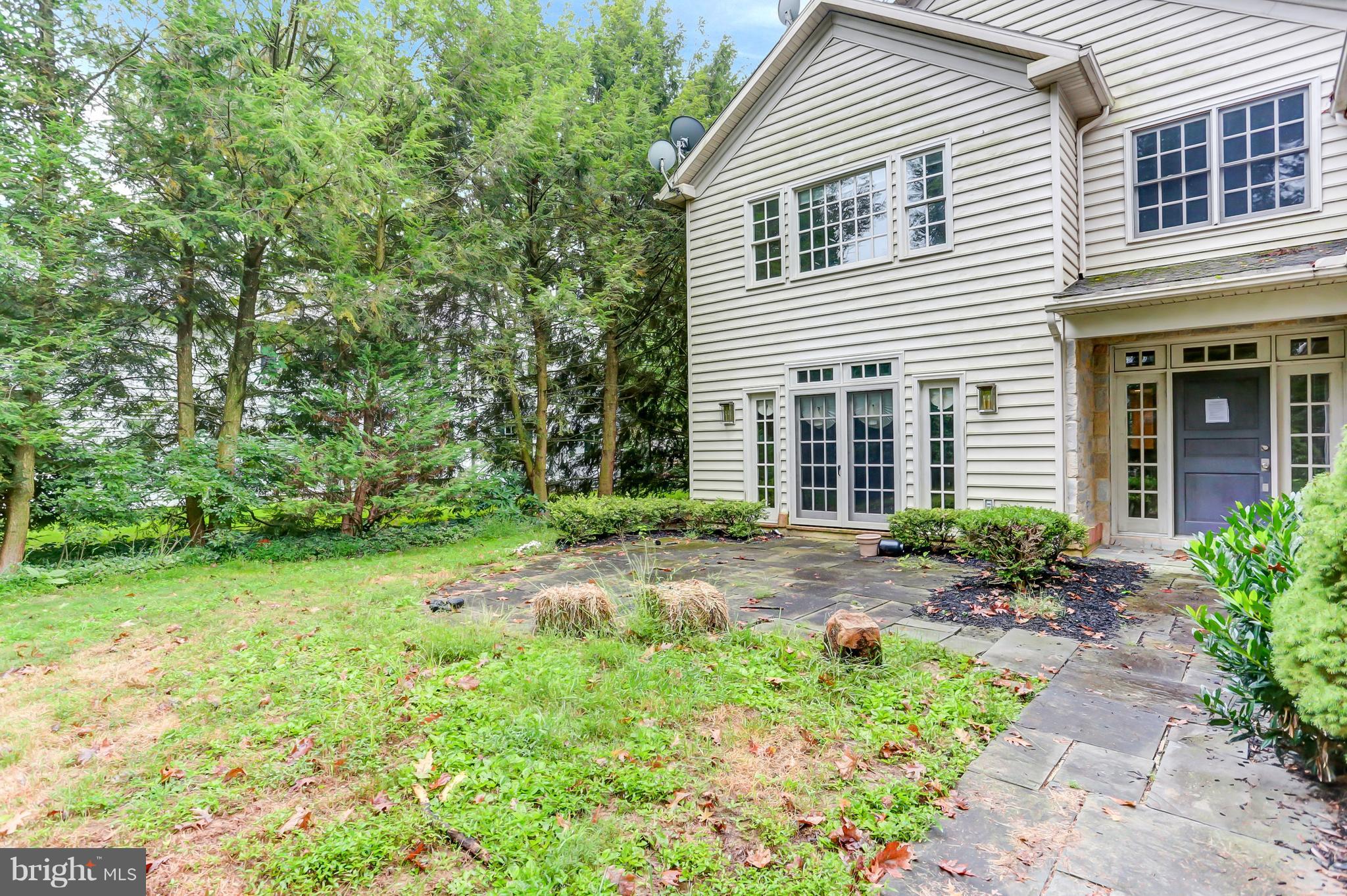 1529 Ridge Road Lancaster, PA 17603 - Photo 7 of 36 Gallery Image 7