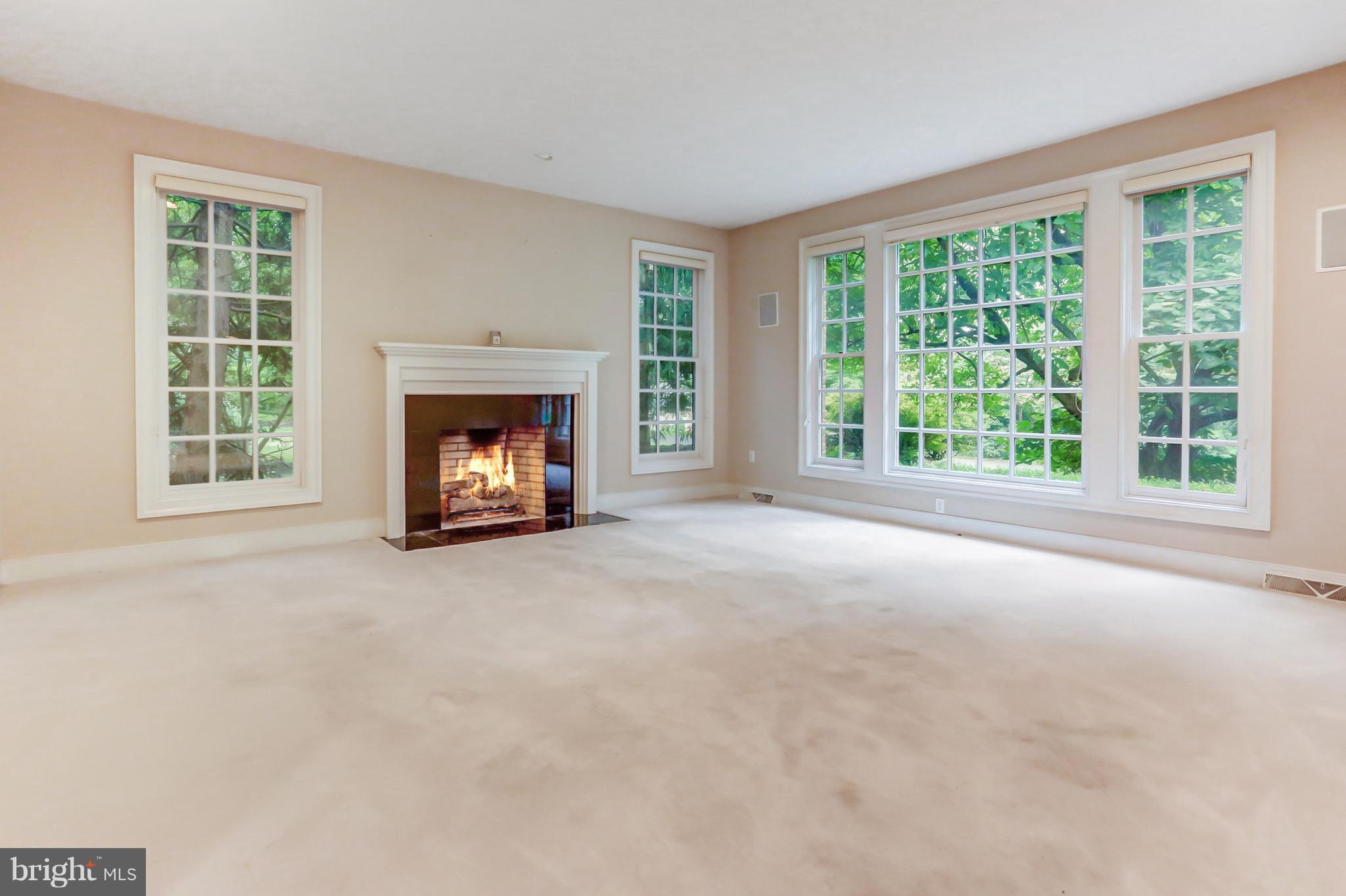 1529 Ridge Road Lancaster, PA 17603 - Photo 9 of 36 Gallery Image 9