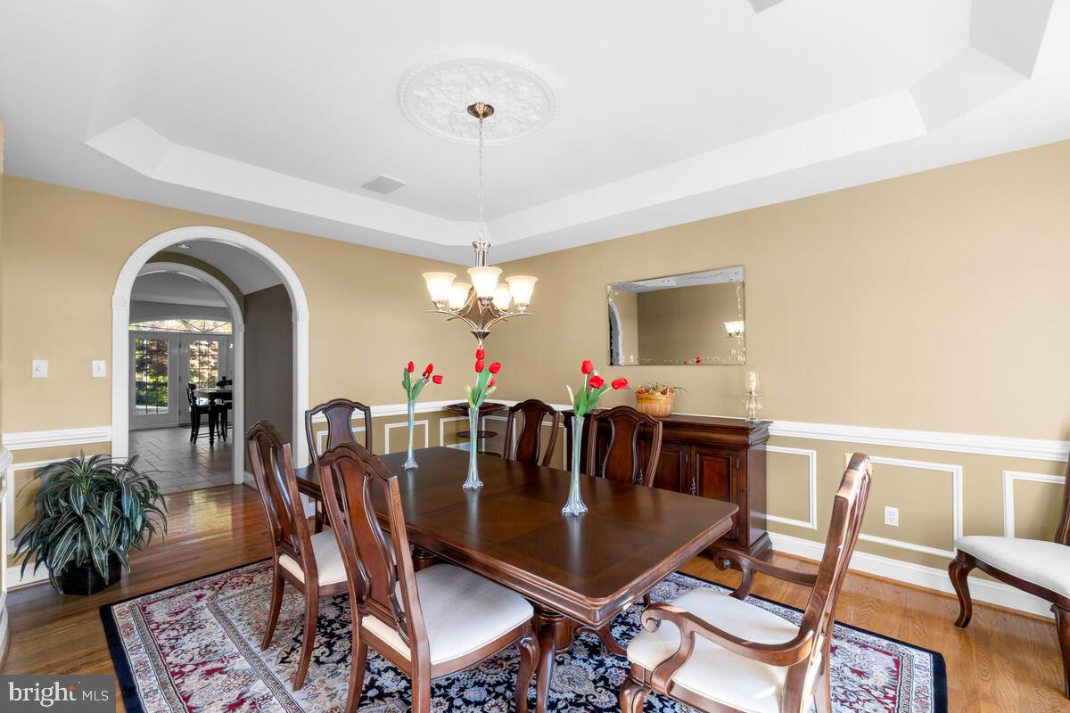 3424 Shiloh Road Hampstead, MD 21074 - Photo 12 of 77 Warm dining room