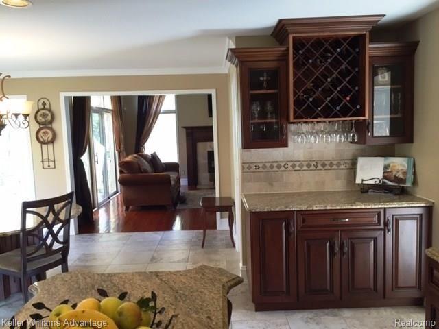 5259 Park Ridge Drive West Bloomfield, MI 48323 - Photo 10 of 39