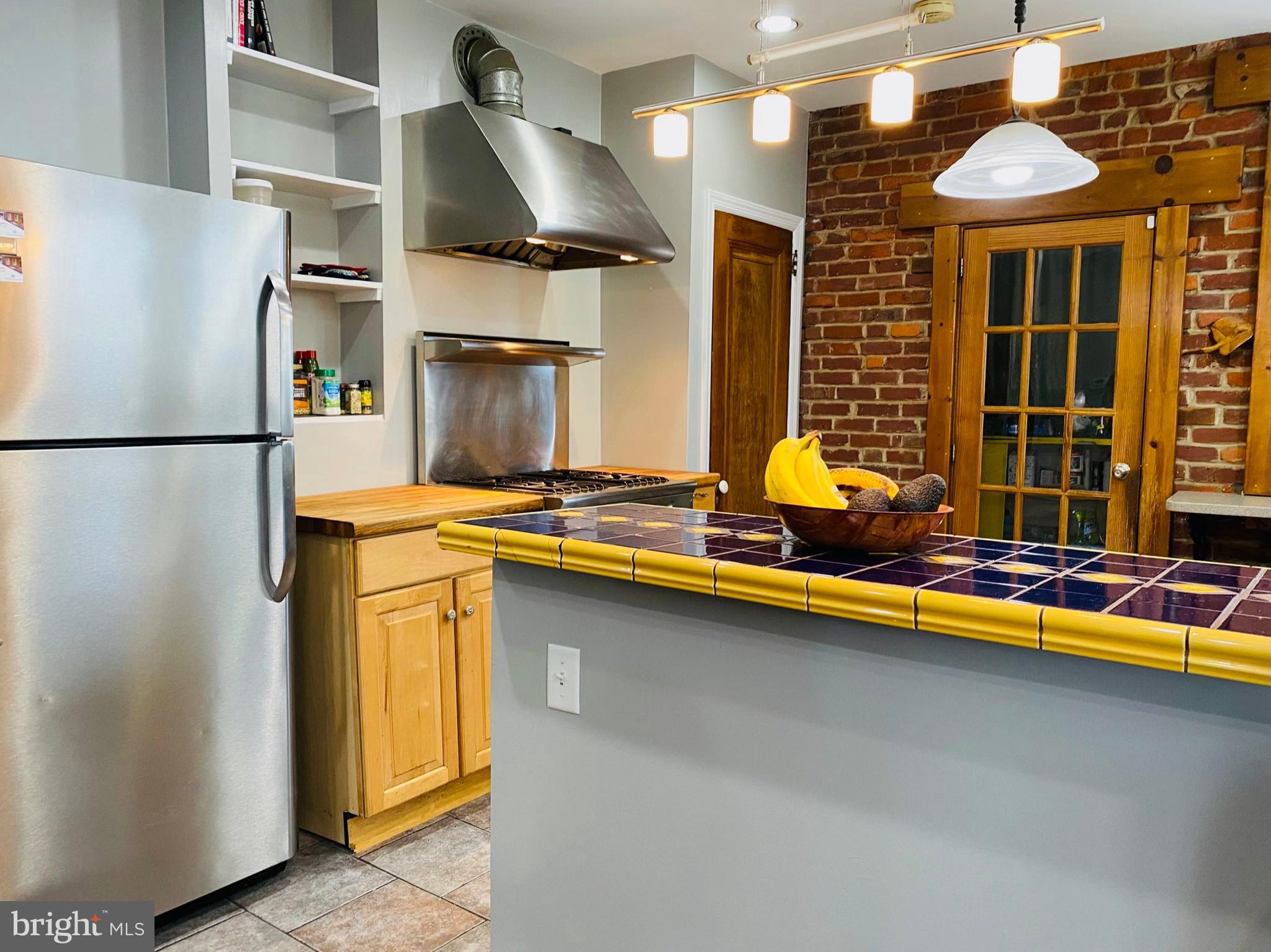 3329 Rhawn Street Philadelphia, PA 19136 - Photo 9 of 23 Gallery Image 9
