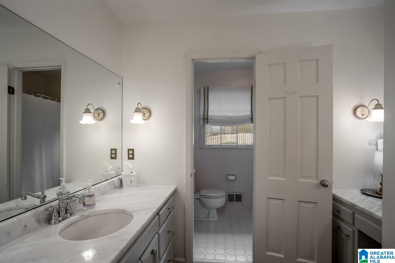 3544 Spring Valley Terrace Birmingham, AL 35223 - Photo 21 of 32