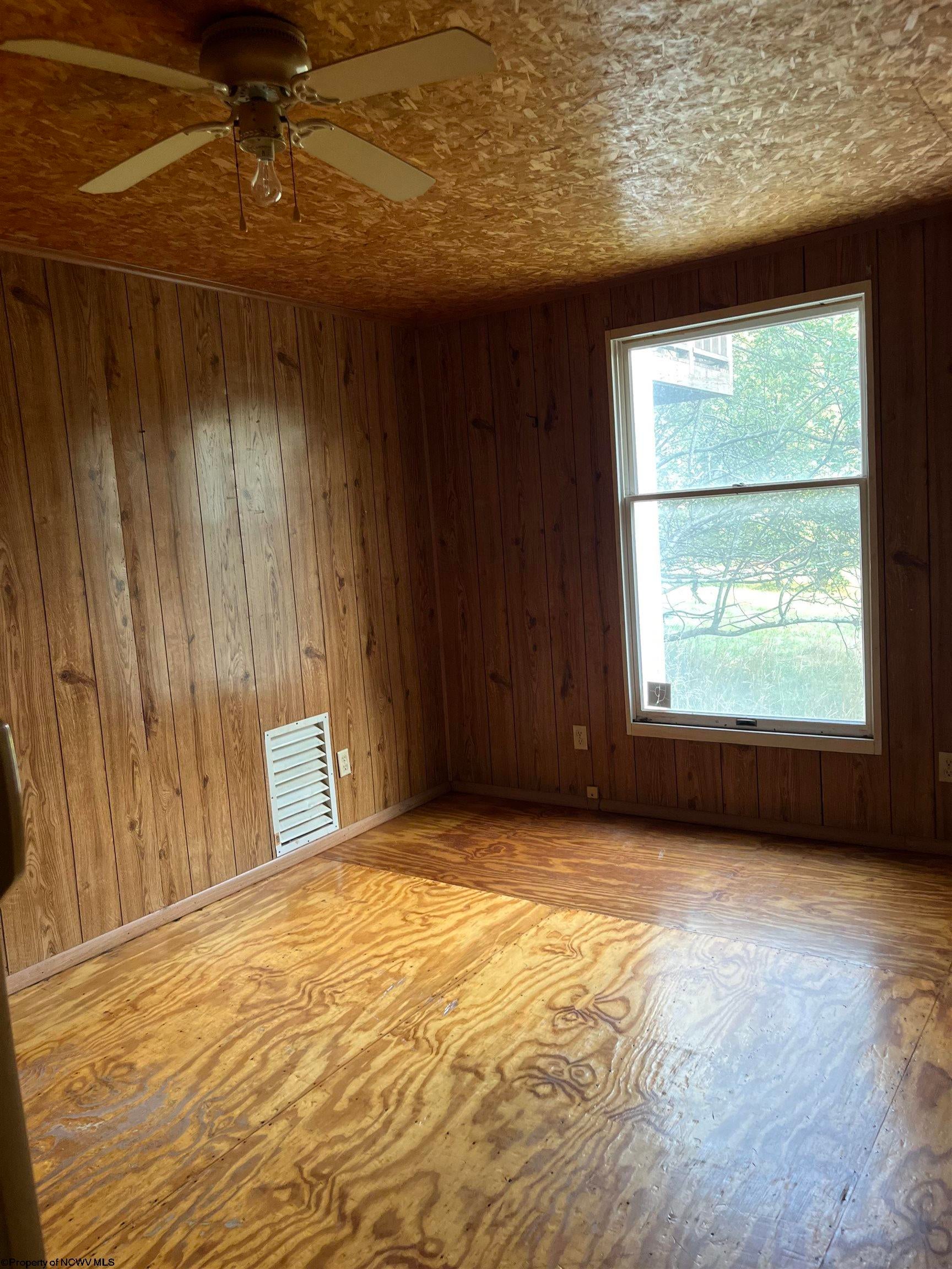 4463 Union Road Philippi, WV 26416 - Photo 28 of 35 Gallery Image 28
