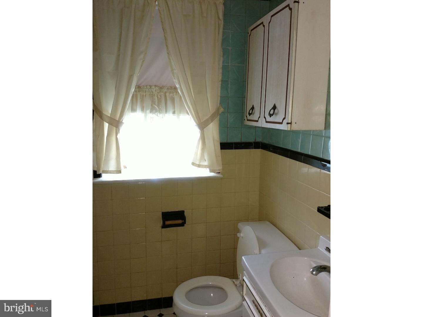 30 East Lynbrook Road Collingdale, PA 19023 - Photo 14 of 22 Gallery Image 14