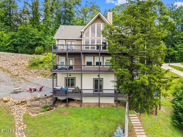 $1,557,000 | 1021 Sanctuary Shrs Way, Sevierville, TN 37876