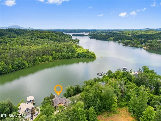$1,557,000 | 1021 Sanctuary Shrs Way, Sevierville, TN 37876